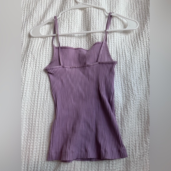 ARITZIA Lilac ribbed tank top - Picture 2 of 6
